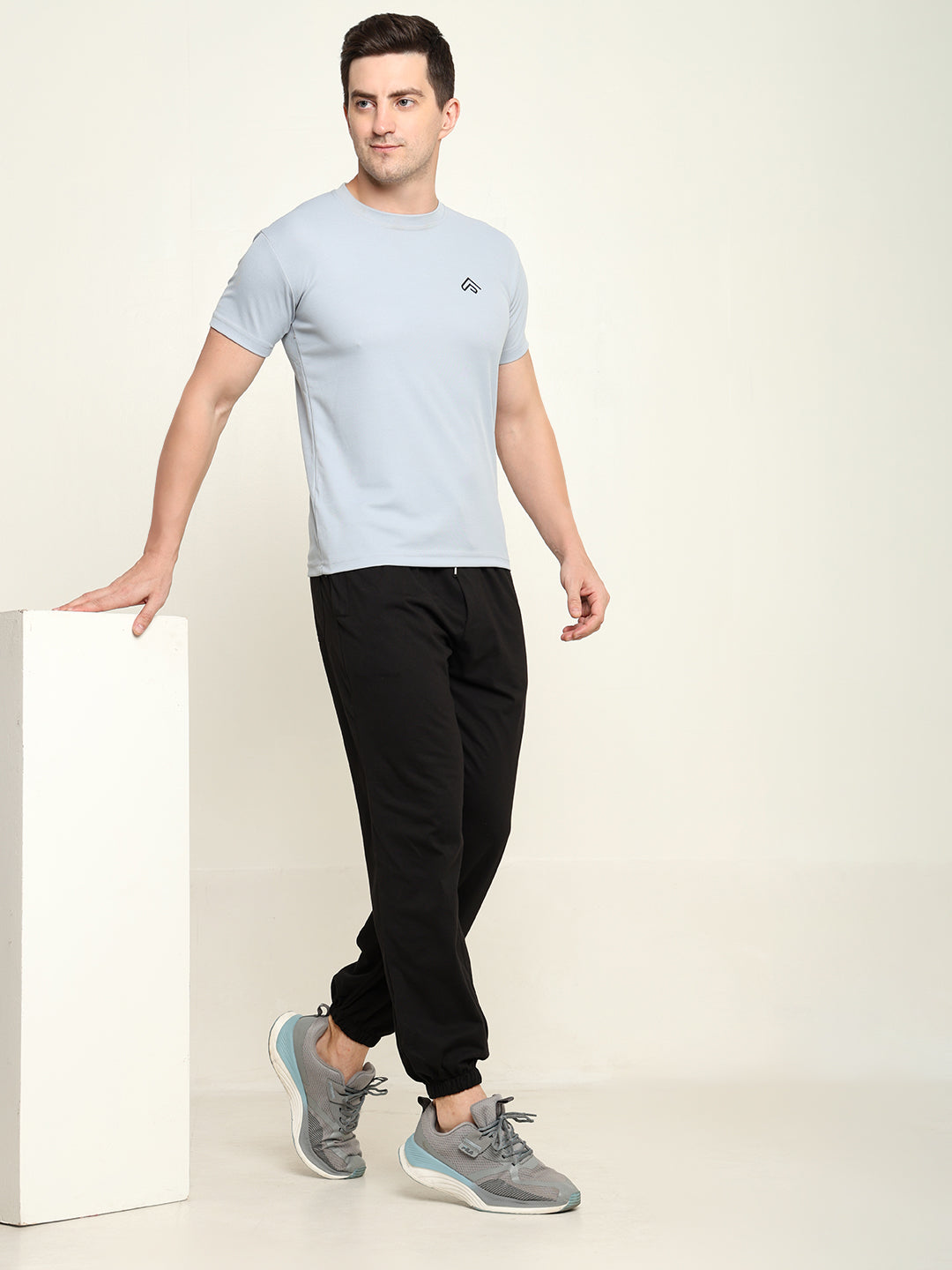 Breathable Loose Fit Cotton Track Pant for Men.(Black)