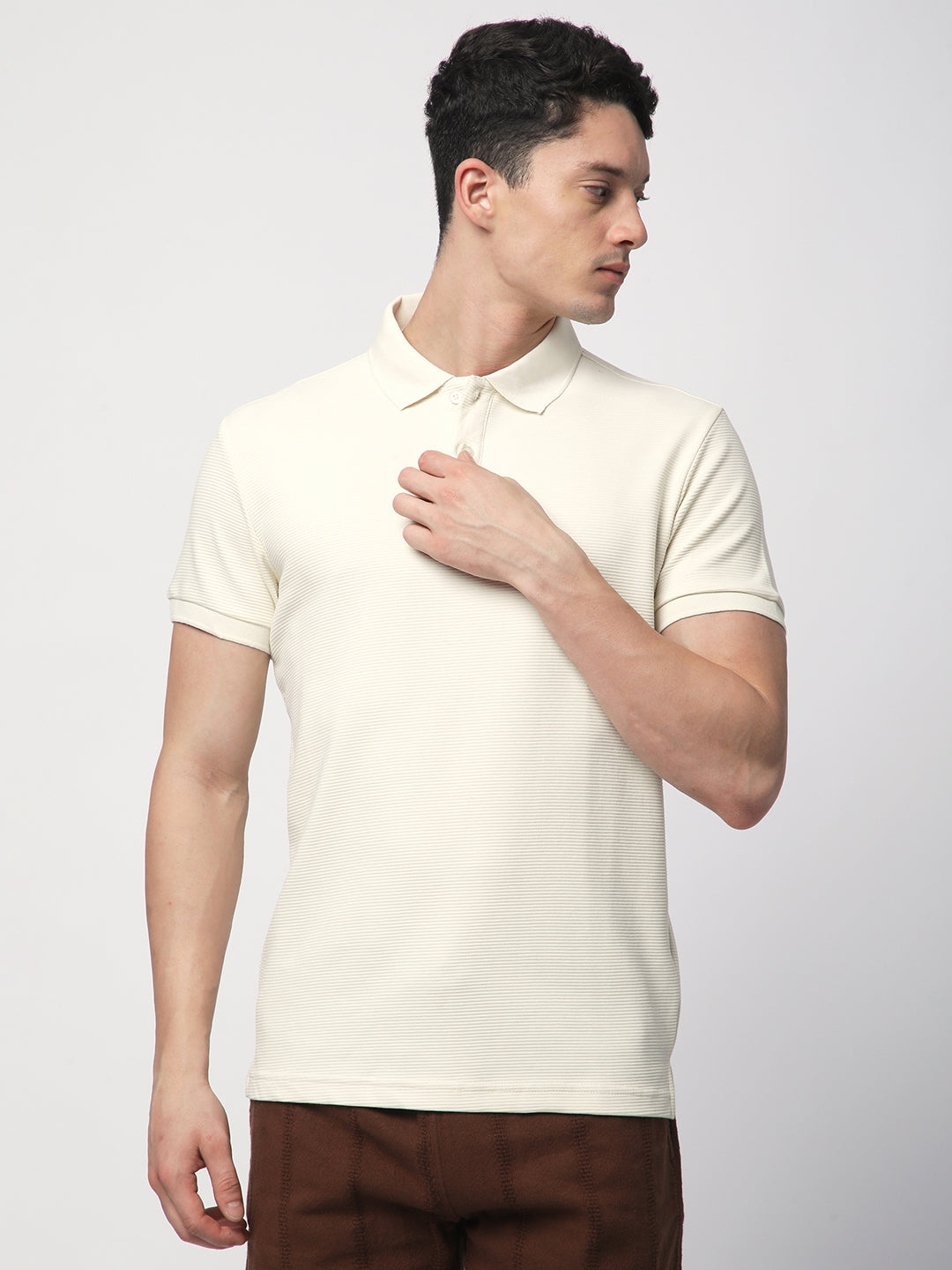 Textured Knit Polo T-shirt (OFF-WHITE)