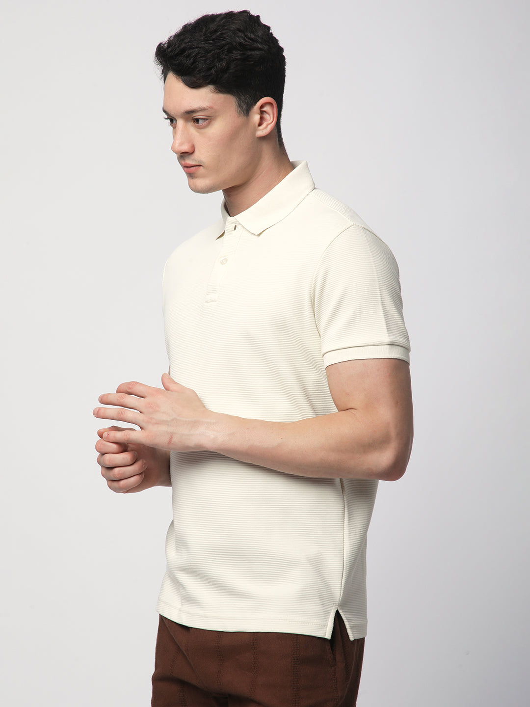 Textured Knit Polo T-shirt (OFF-WHITE)