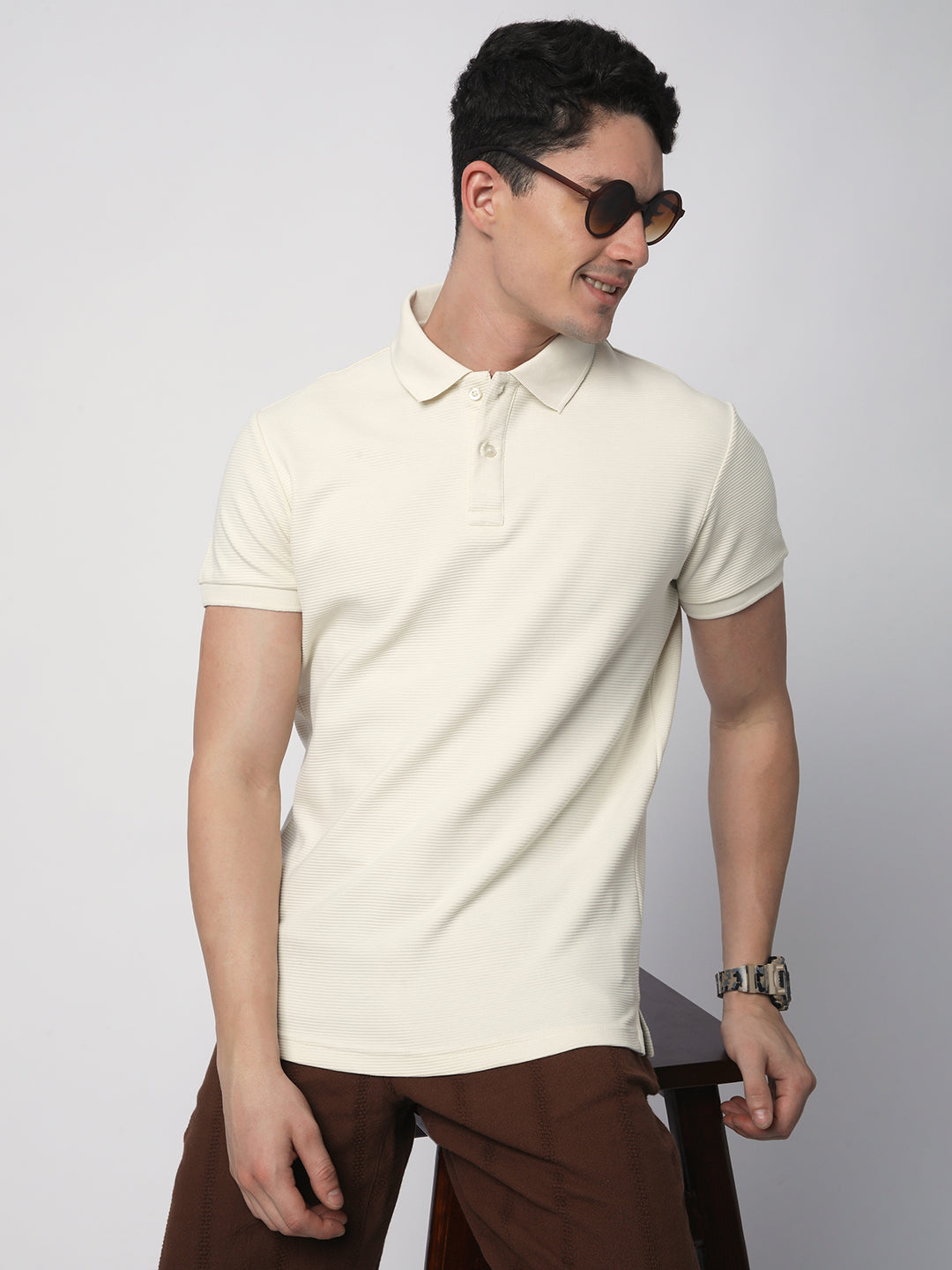 Textured Knit Polo T-shirt (OFF-WHITE)