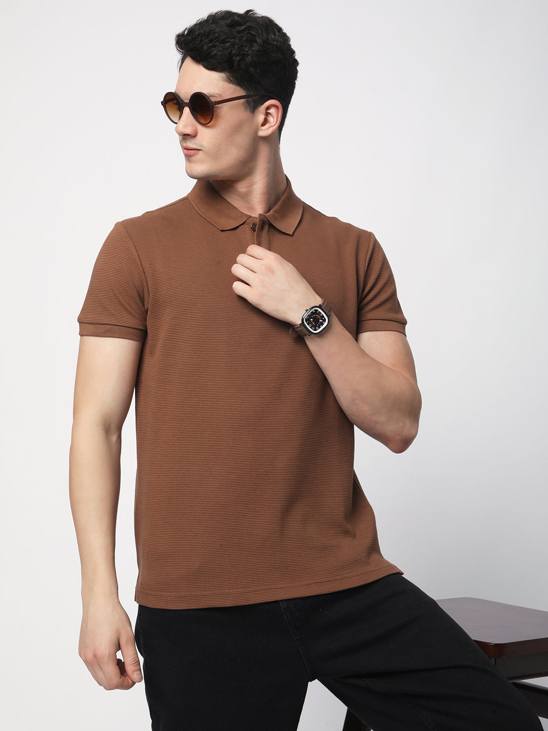 Textured Knit Polo T-shirt (Brown)