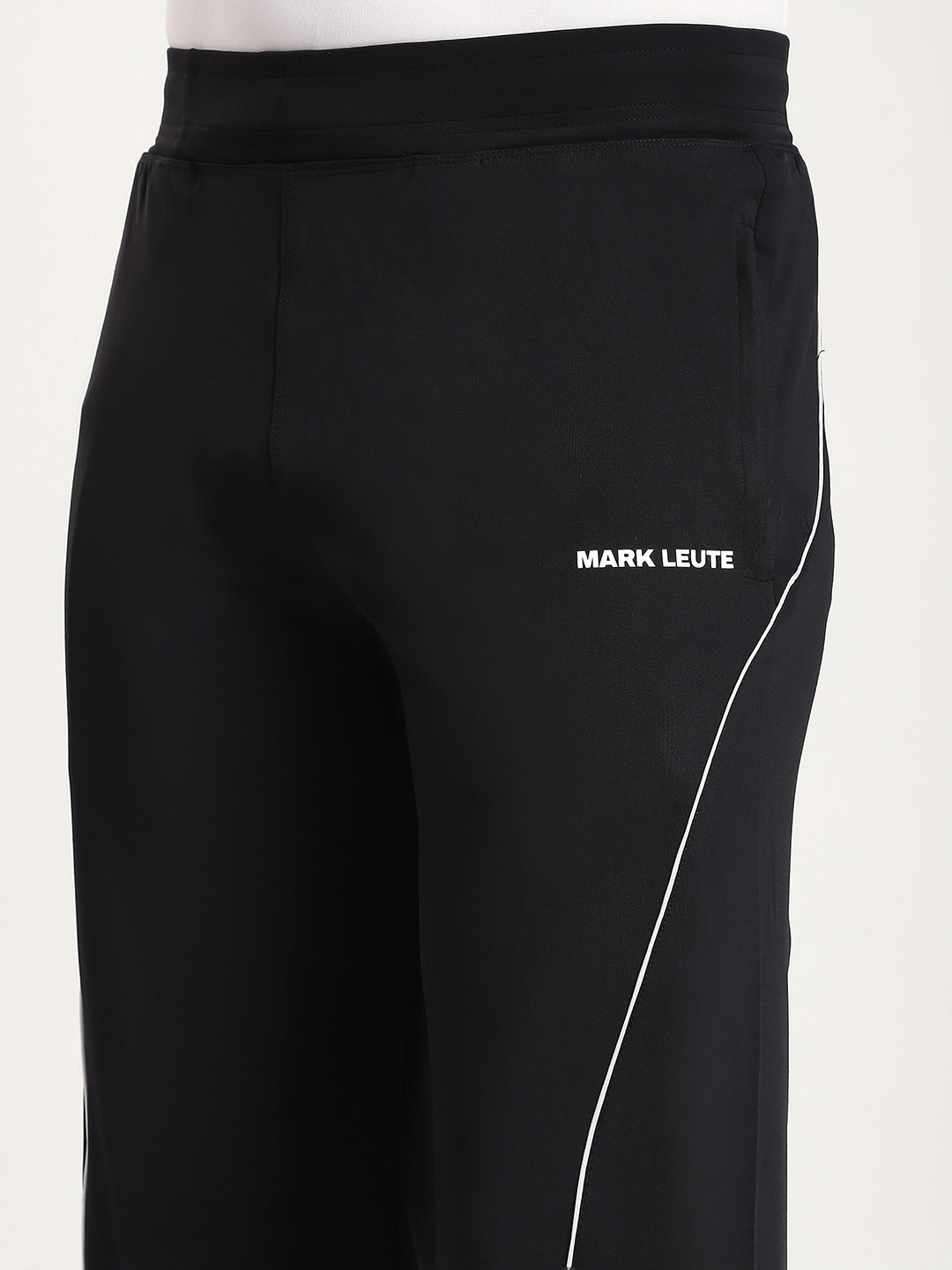 AeroFlex Rapid Dry Pants (Black)