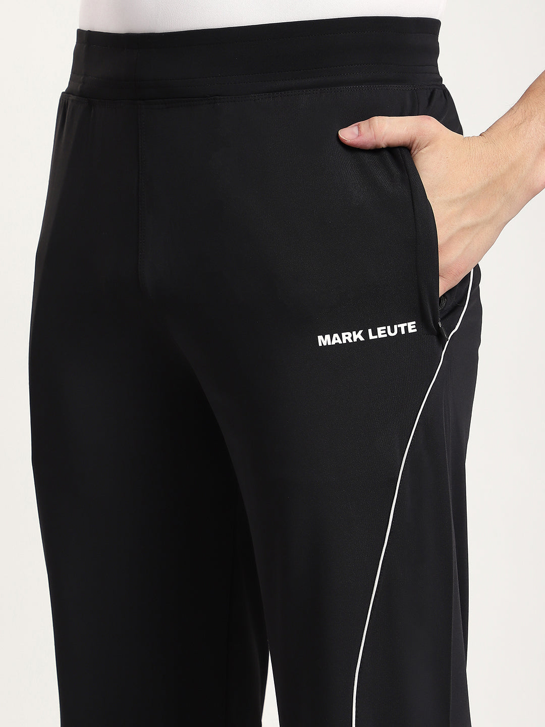 AeroFlex Rapid Dry Pants (Black)