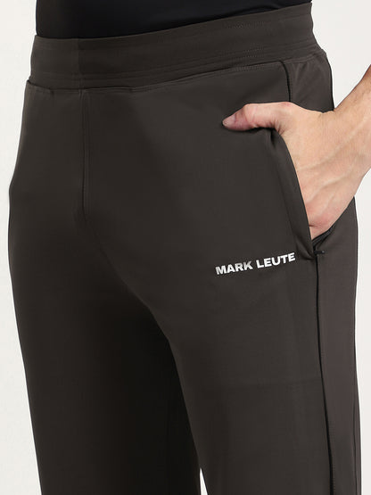 Mono Line Rapid Dry Pants (Brown)