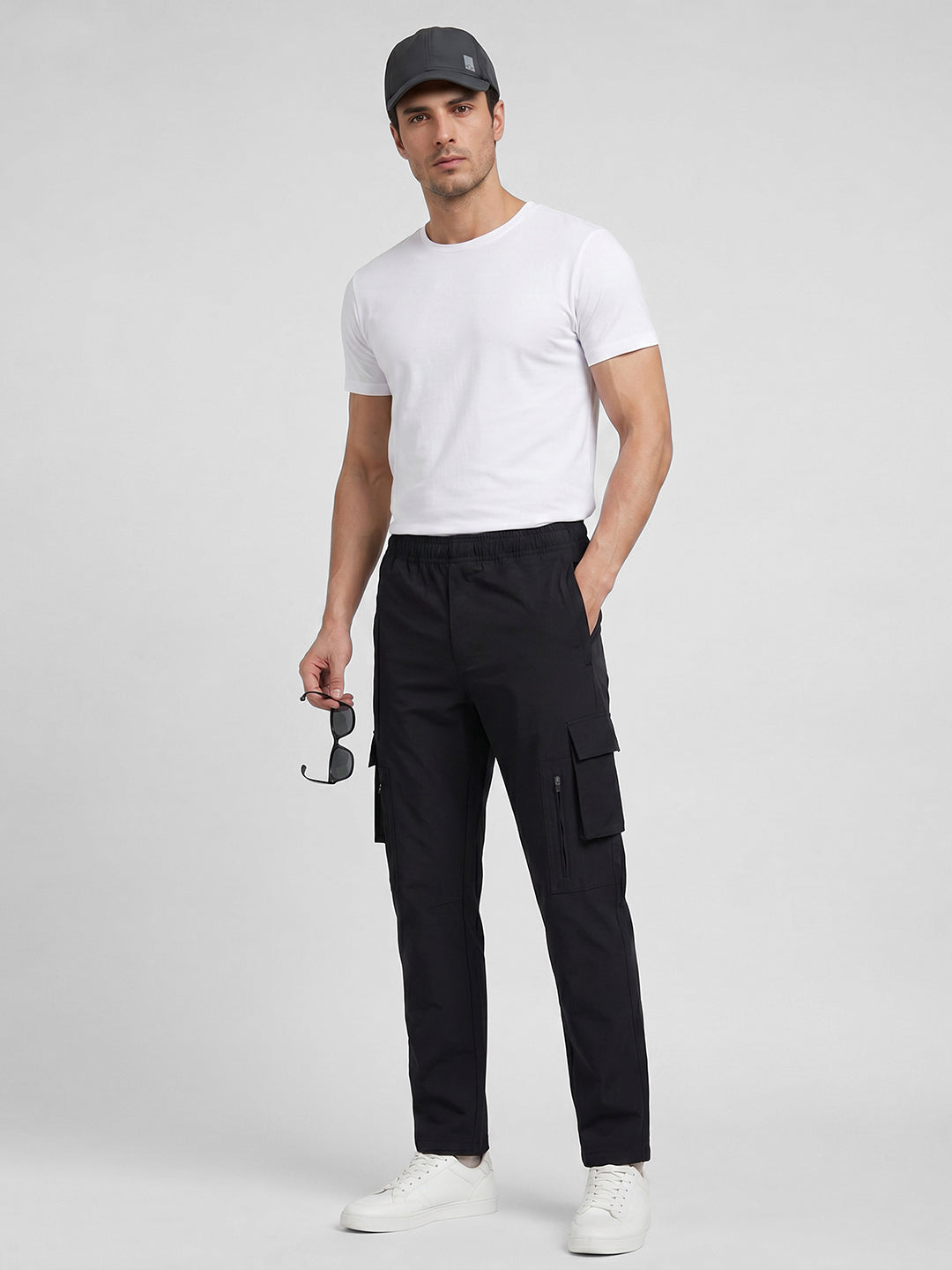 Relaxed Fit 7 Pocket Cargo Pant For Men (Black)