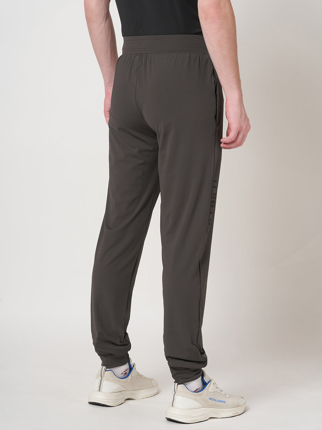 Rapid Dry Brown Solid Track Pant for Men (Brown)