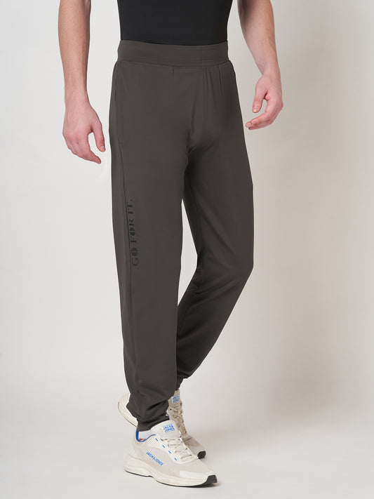 Rapid Dry Black Solid Track Pant for Men (Brown)