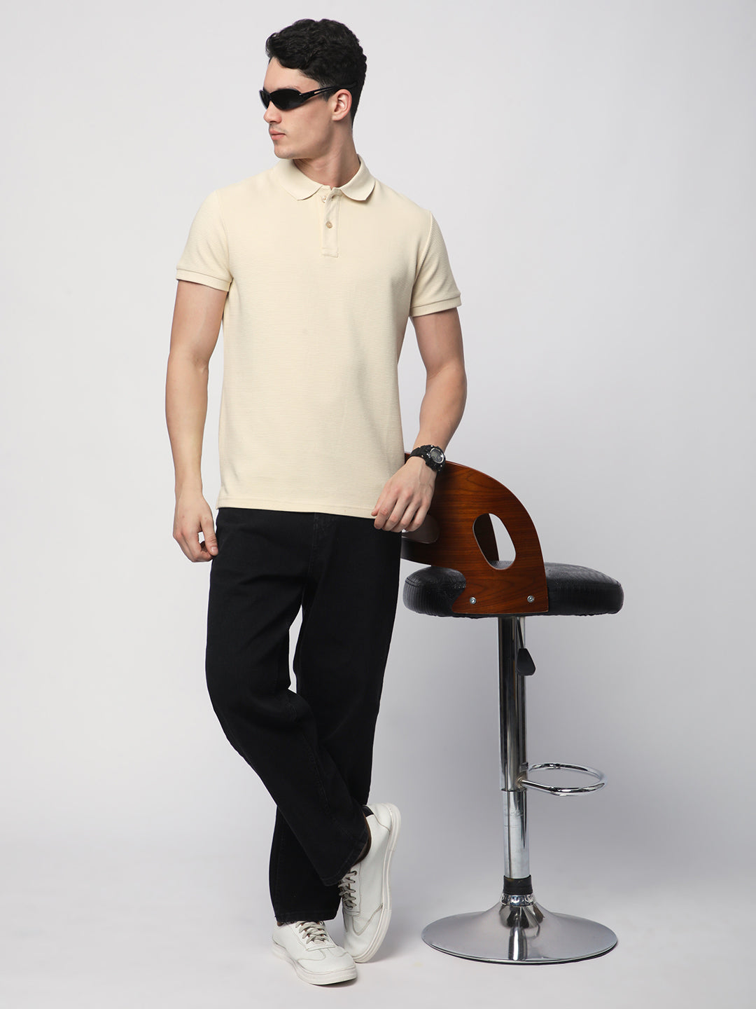 Textured Knit Polo T-shirt (BEIGE)