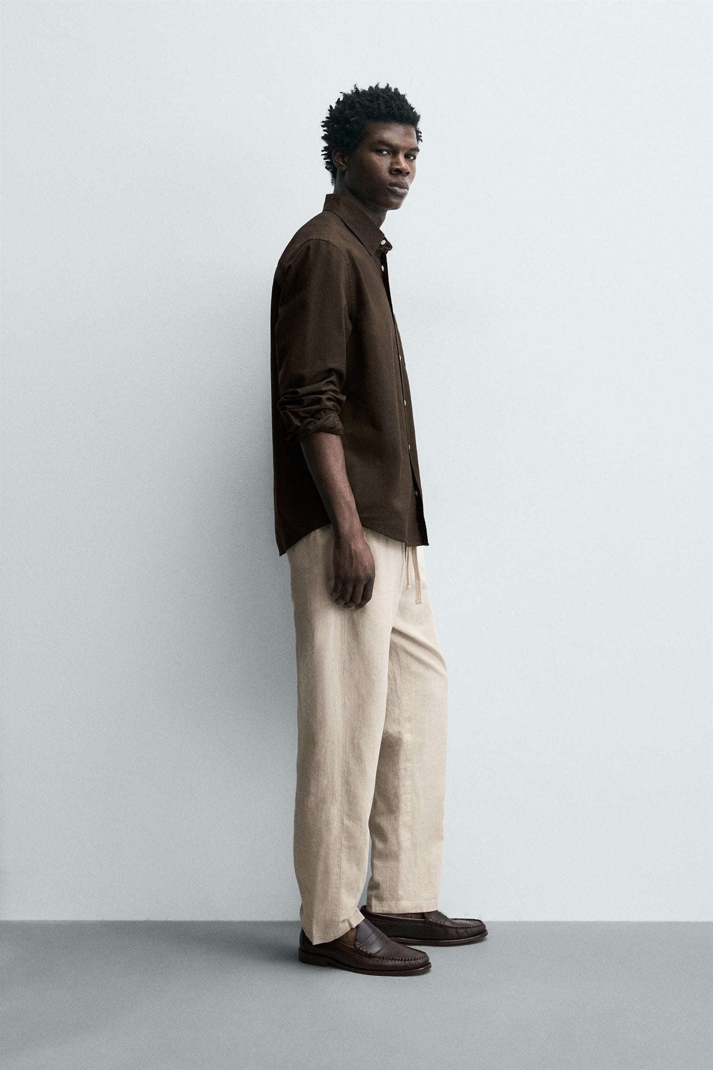 Relaxed Fit Cotton Linen Trousers (Beige)